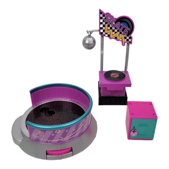 LOL Surprise Dolls Furniture Skating Rink Stage DJ Booth Locker Action Figures - Picture 9 of 11
